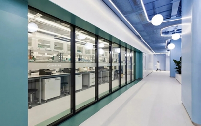 5G时代医学实验室设计要求及建设标准：构建安全与智能的科研堡垒